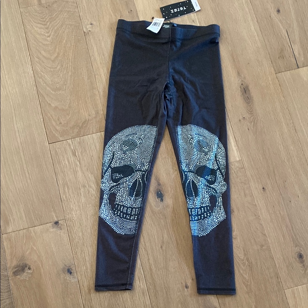 Terez Black Skull Print Leggings